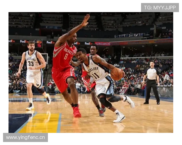 对阵曼城中场体系：奥纳纳的对抗强度考验