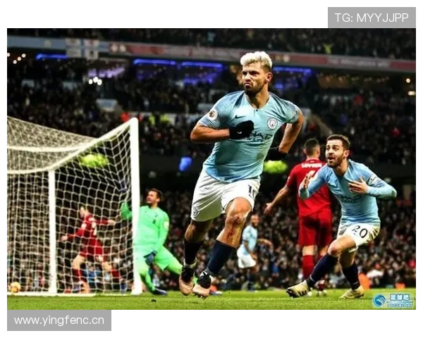 利物浦快速推进下进攻层次变化呈现,阶段性表现受限对赛季走势形成制约 利物浦快速推进下进攻层次变化呈现,阶段性表现受限对赛季走势形成制约