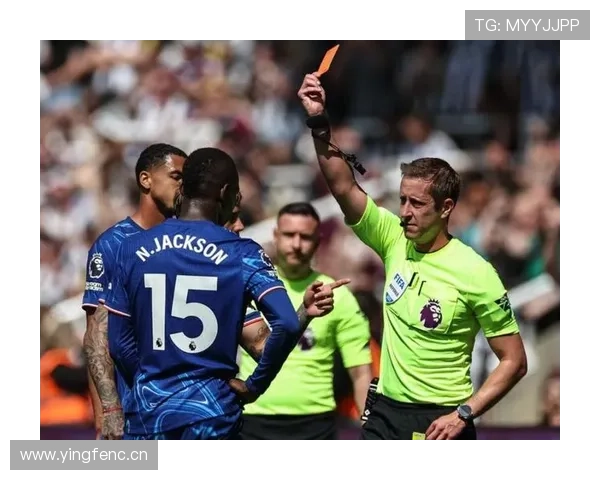 切尔西核心球员尚未确立,阵容稳定性面临考验,影响争冠形势变化。 切尔西核心球员尚未确立,阵容稳定性面临考验,影响争冠形势变化。